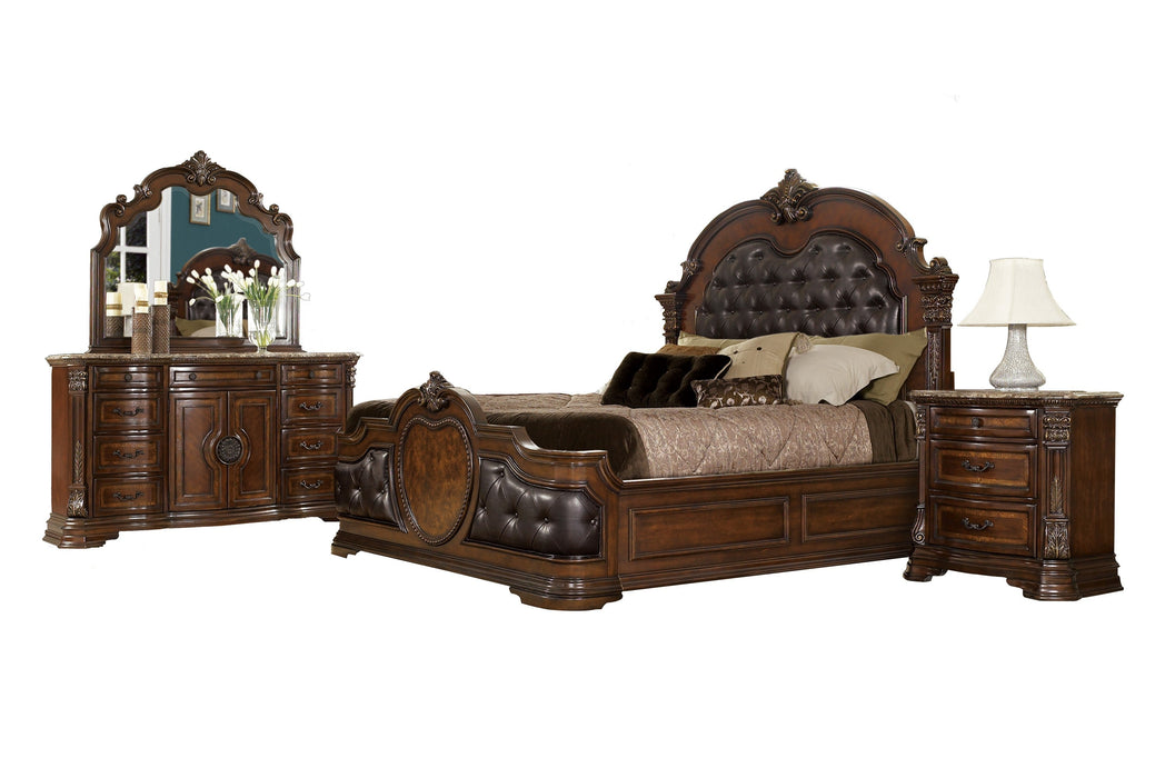 Antoinetta Cherry Panel Bedroom Set