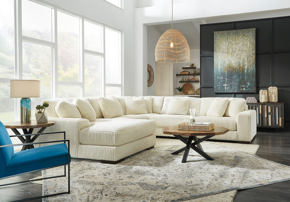 Lindyn Ivory 5 Piece Laf Sectional with Chaise