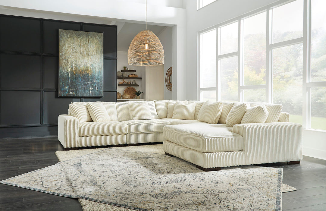 Lindyn Ivory 5 Piece Raf Sectional with Chaise