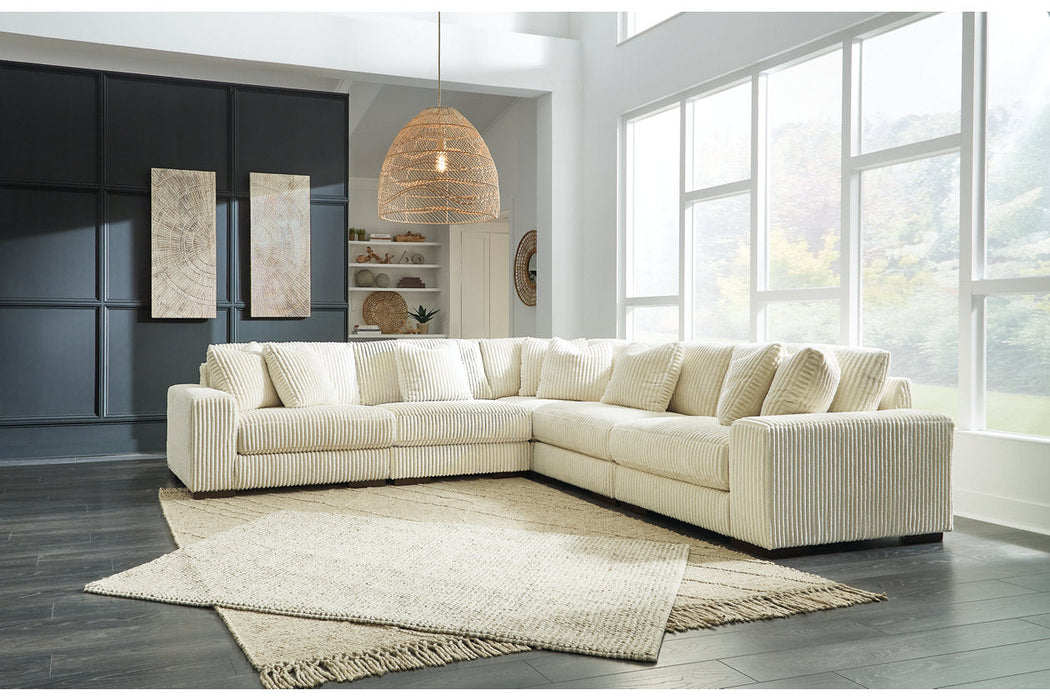 Lindyn Ivory 5-Piece Sectional