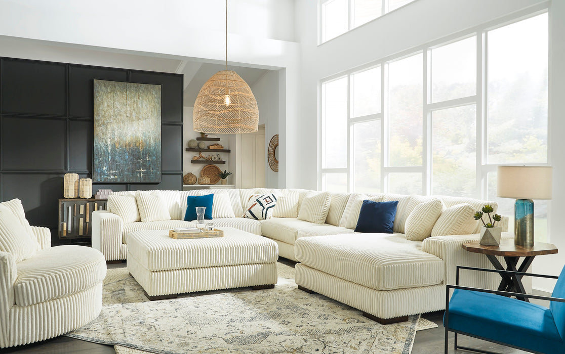 Lindyn Ivory 6-Piece RAF Sectional