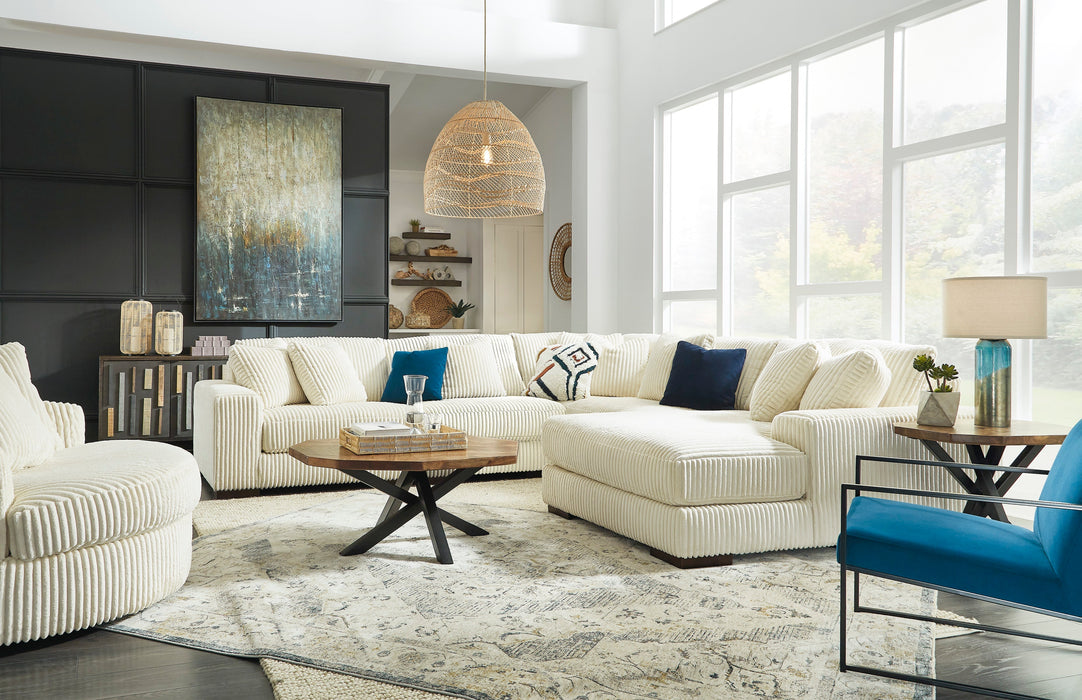 Lindyn Ivory 5-Piece RAF Sectional