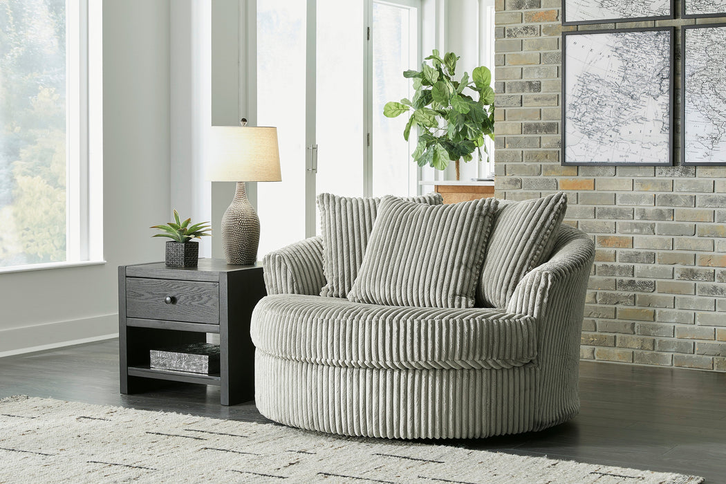 Lindyn Fog 2-Piece LAF Sofa Chaise