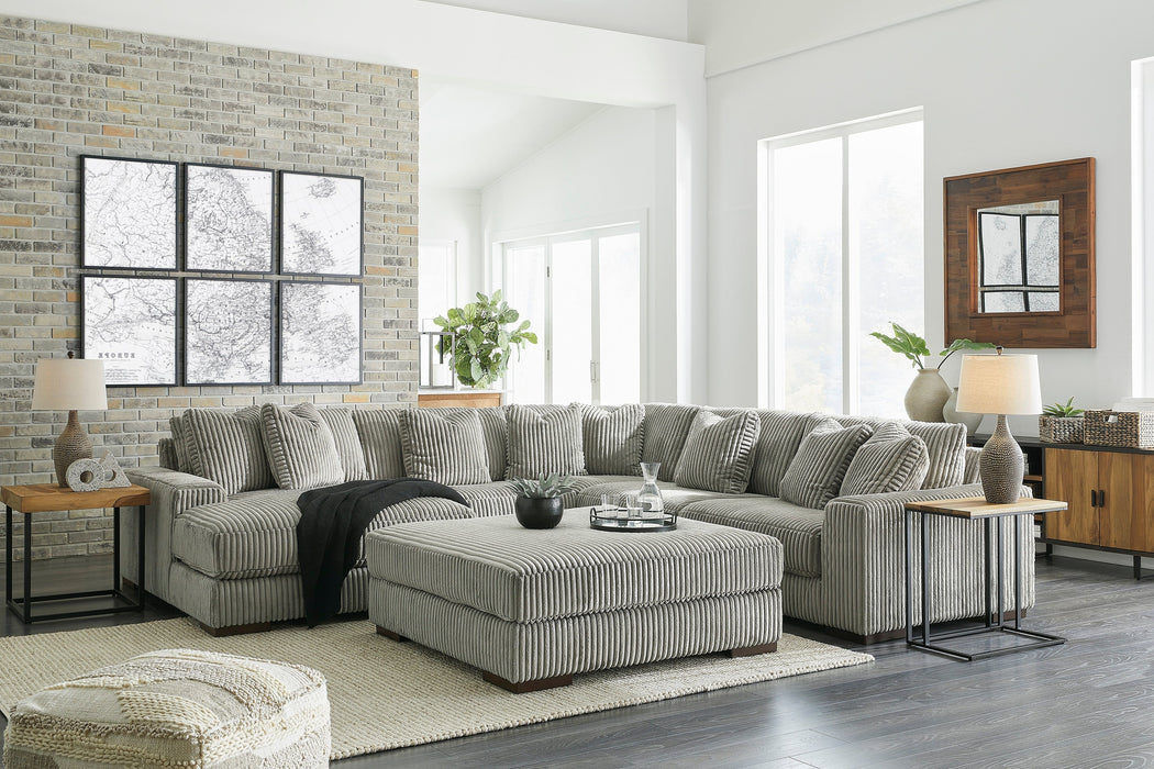 Lindyn Fog 5-Piece LAF Sectional