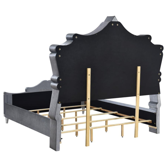 QUEEN BED 4 PC SET