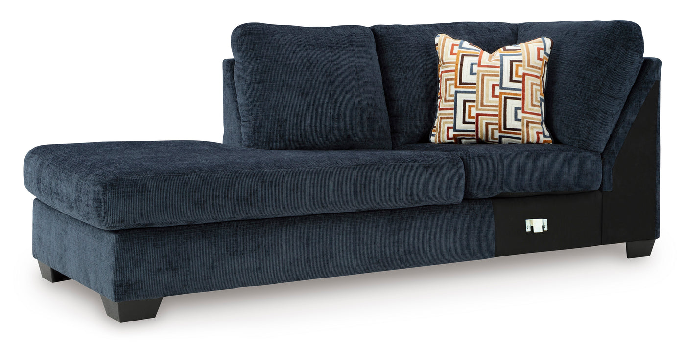 Aviemore Ink 2-Piece LAF Sectional with Chaise