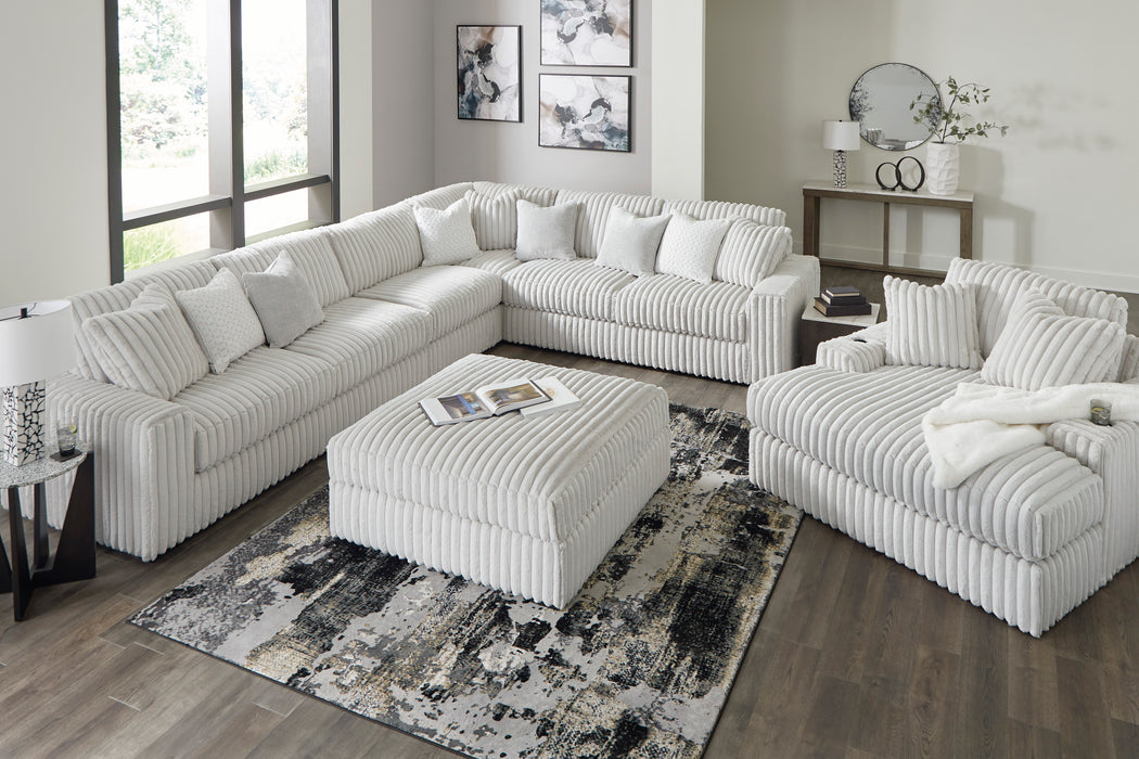 Stupendous Alloy 4-Piece Sectional