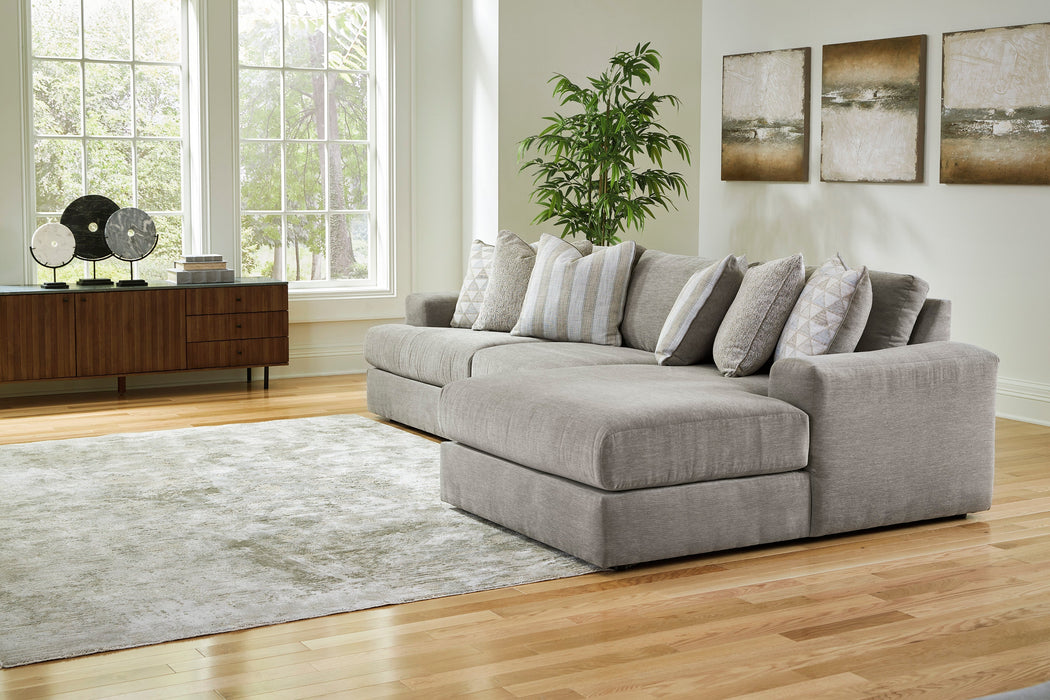 Avaliyah Ash 3-Piece RAF Chaise Sectional