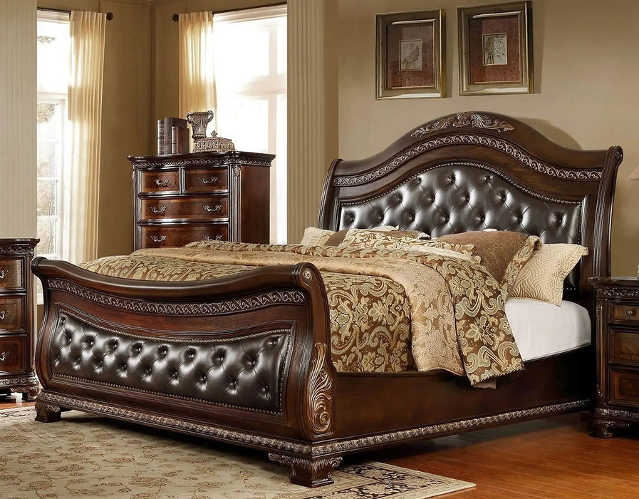 King Arthur Brown Traditional Style Panel Bedroom Set