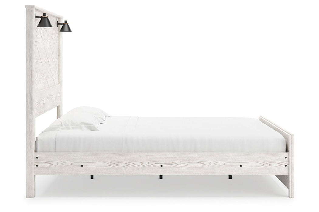 Gerridan White/Gray King Panel Bed