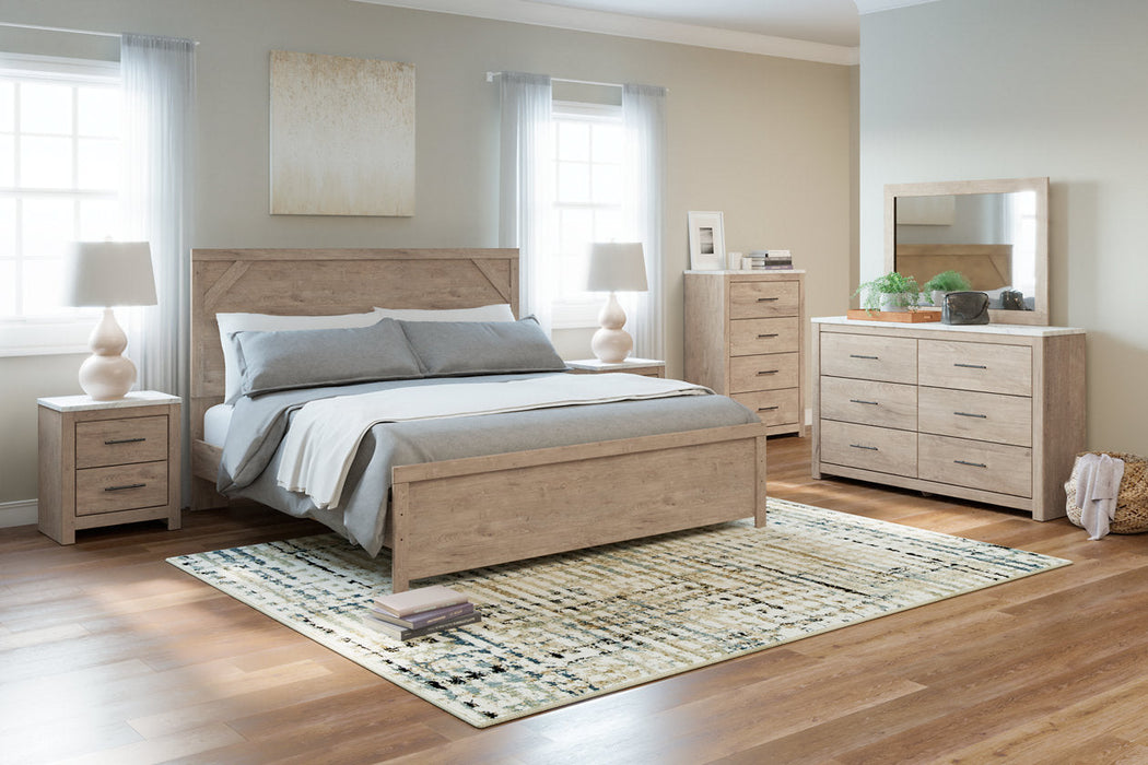 Senniberg Light Brown/White King Panel Bed -  - Lara Furniture