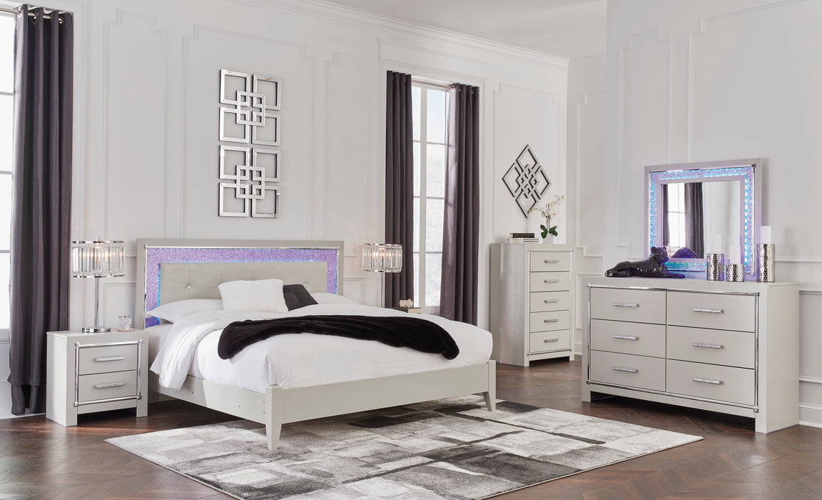 Zyniden Silver LED Upholstered Panel Bedroom Set