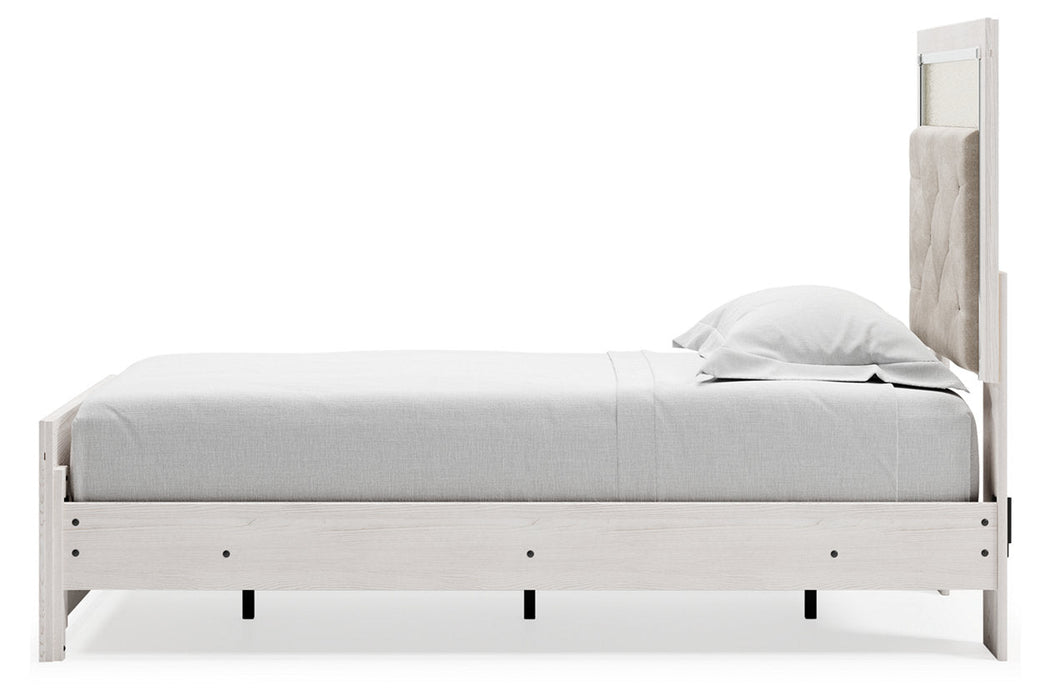 Altyra White Twin Panel Bed