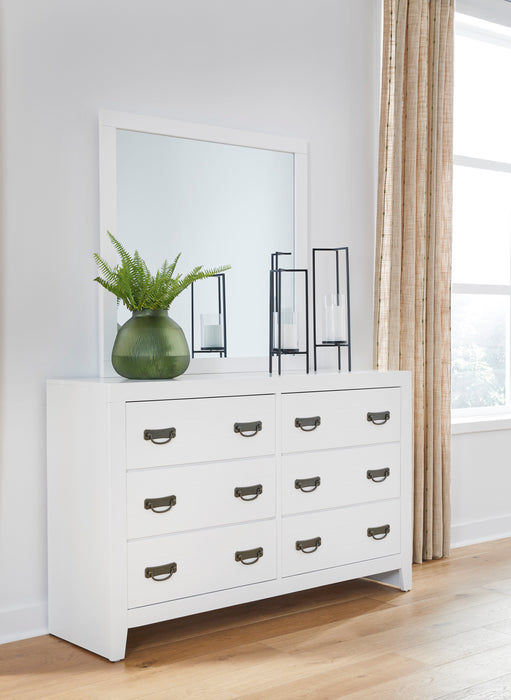 Binterglen White Dresser