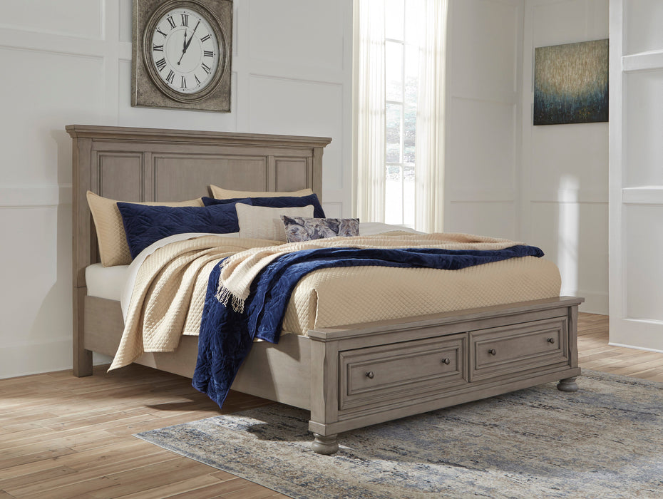 Lettner Light Gray Footboard Storage Platform Bedroom Set