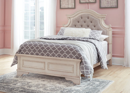 Realyn Chipped White Youth Upholstered Bedroom Set - Lara Furniture