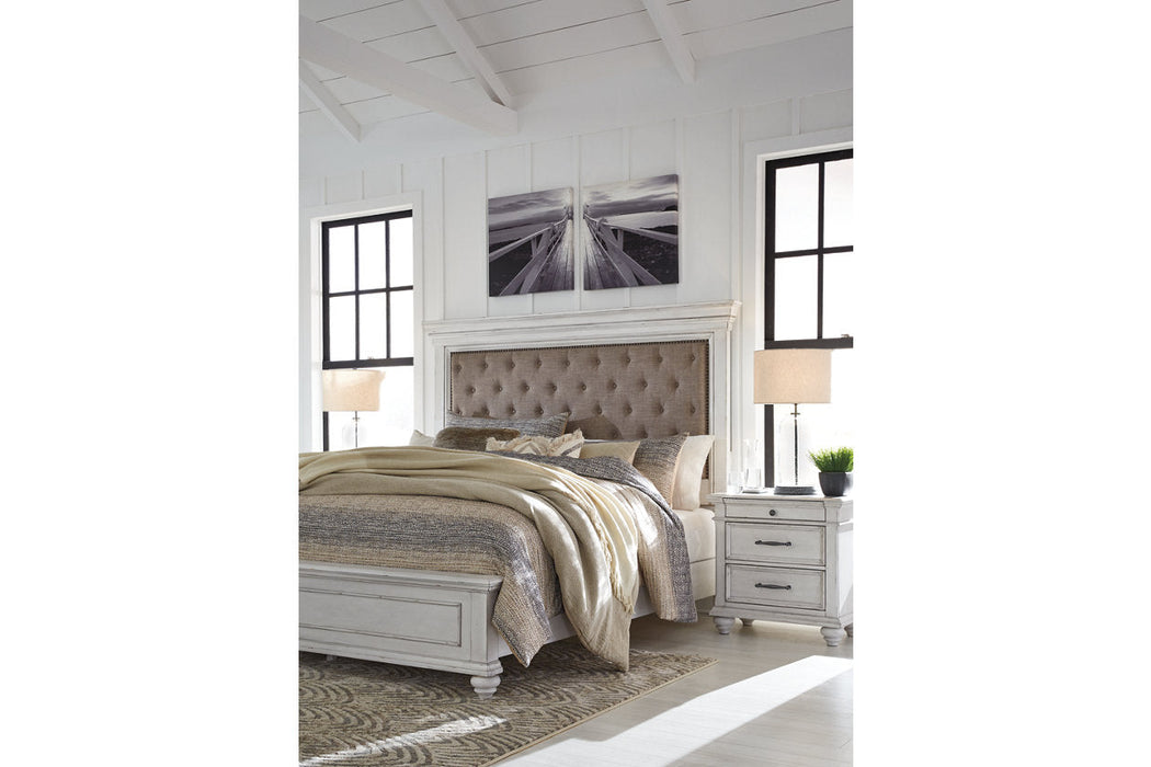 Kanwyn Whitewash Queen Panel Upholstered Bed -  Ashley - Lara Furniture