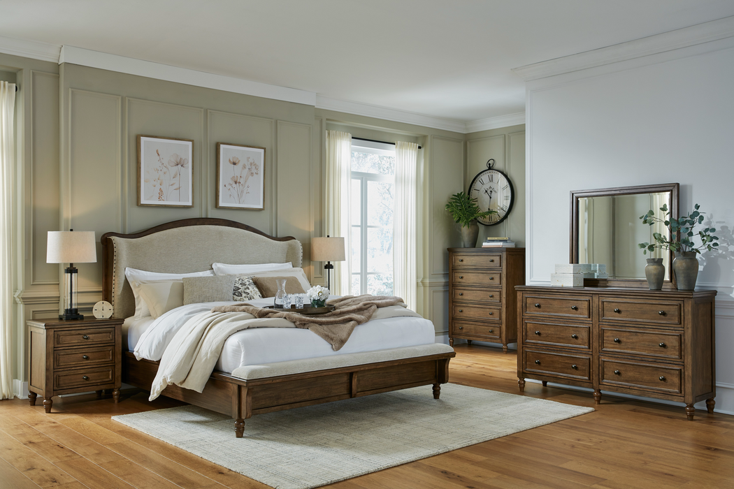 Sturlayne Brown Traditional Upholstered Panel Bedroom Set