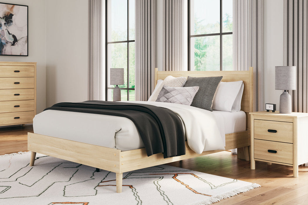 Cabinella Tan Queen Platform Panel Bed