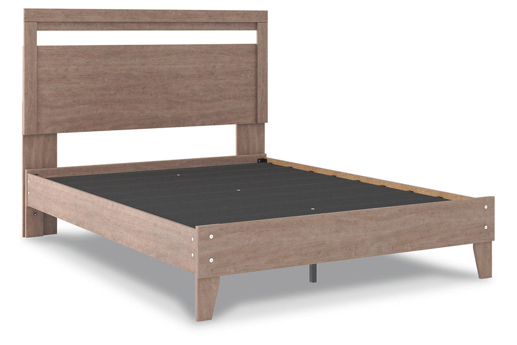 Flannia Gray Queen Panel Platform Bed