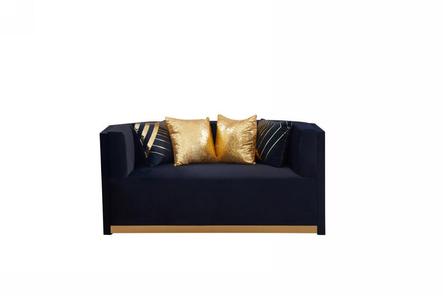 Noah Black Sofa & Loveseat