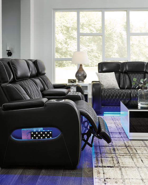 [EXCLUSIVE] Boyington Black Power Reclining Living Room Set