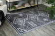 Arloman Medium Rug - R405932