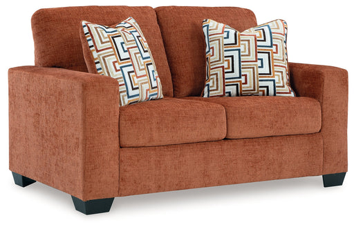 Aviemore Spice Loveseat - 2430435