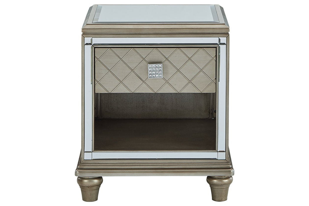 Chevanna Platinum End Table - T942-3 - Lara Furniture