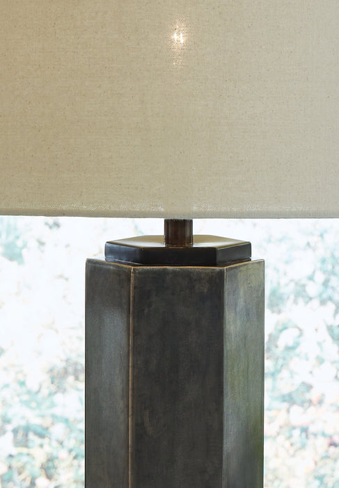 Dirkton Accent Lamp - L208324 - Lara Furniture