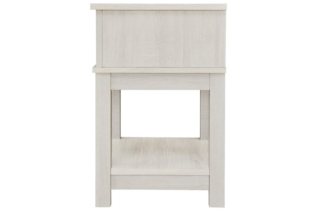 Dorrinson White Nightstand - B067-91 - Lara Furniture