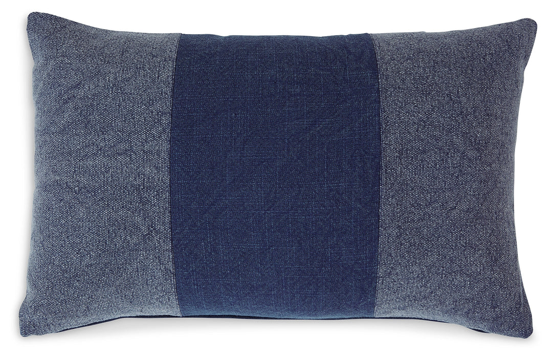 Dovinton Pillow - A1000897P - Lara Furniture