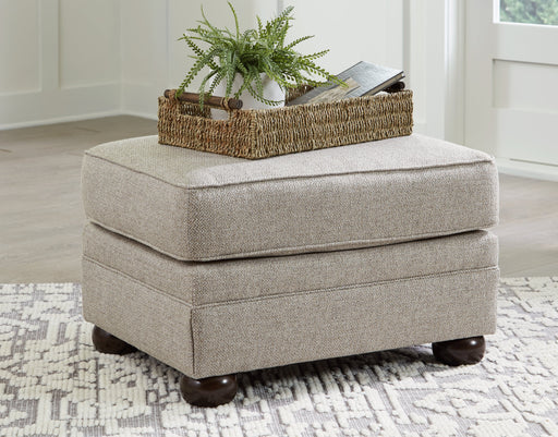 Gaelon Ottoman - 3730714