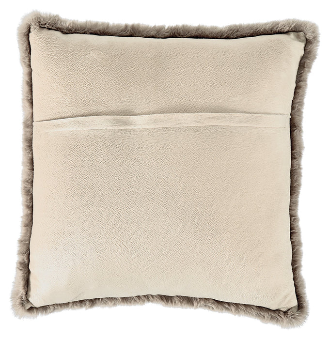 Gariland Pillow - A1000866P - Lara Furniture