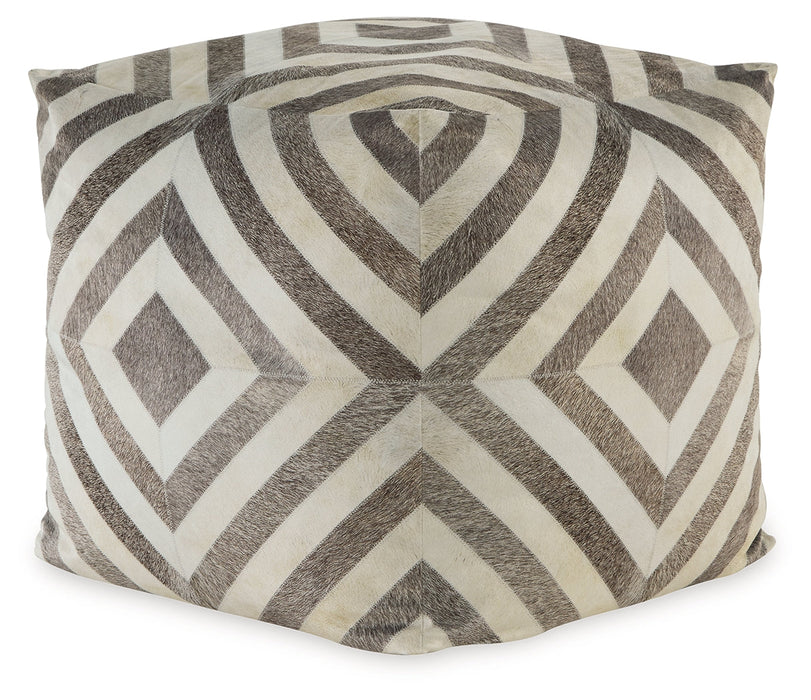 Hartselle Pouf - A1000982