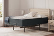 Hybrid 1300 White King Mattress - M43641