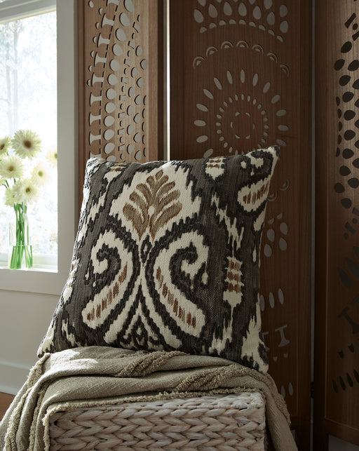 Kaidney Pillow - A1000976P