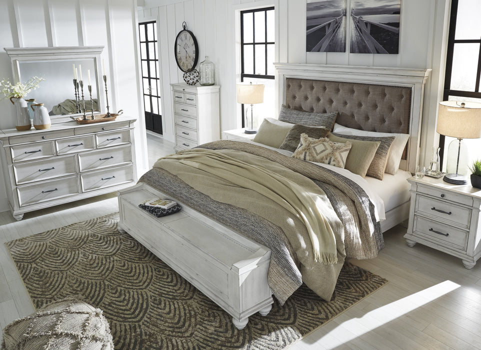 Kanwyn Whitewash King Upholstered Storage Bed - Lara Furniture