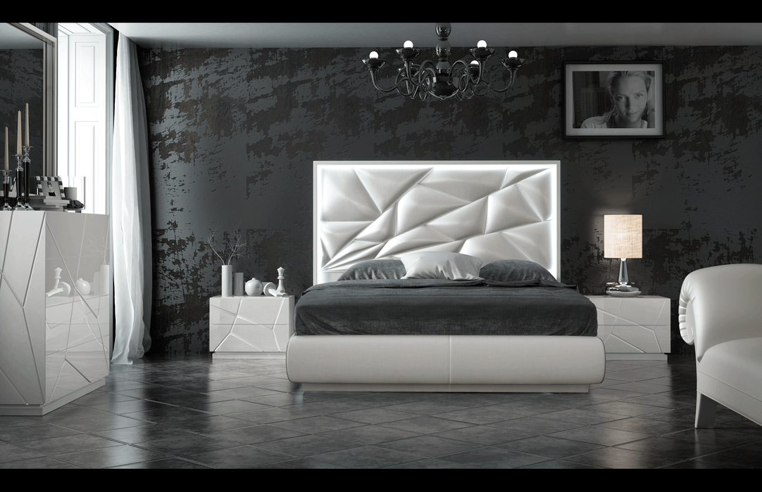 Kiu Bedroom Set - Lara Furniture