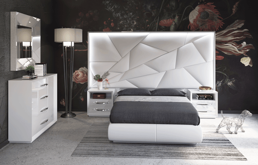 Majesty Bedroom W/Light And Carmen Cases Set - Lara Furniture