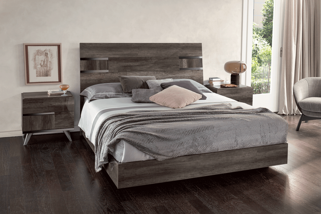 Medea Bedroom Set - Lara Furniture