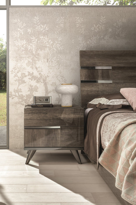 Medea Nightstand - i27444 - Lara Furniture