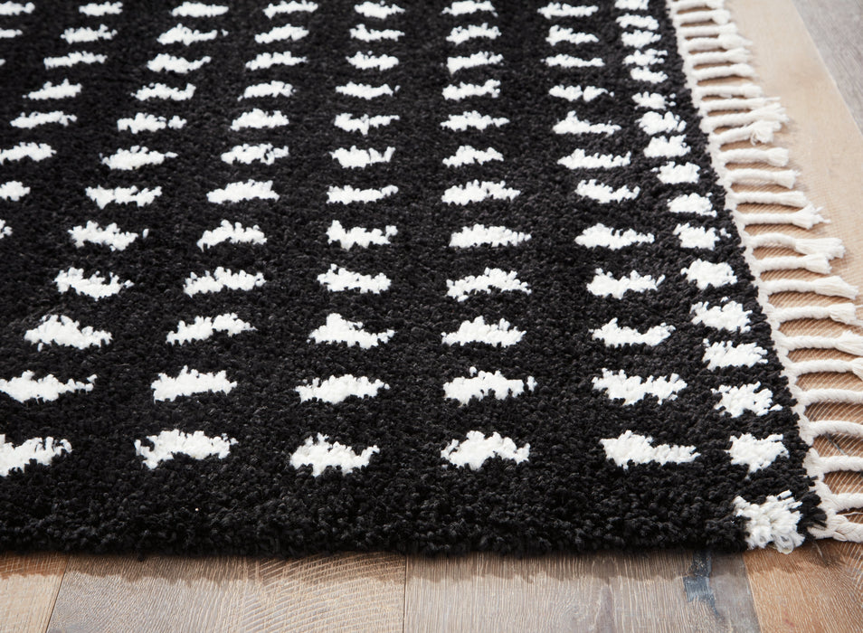 Minston Medium Rug - R405952