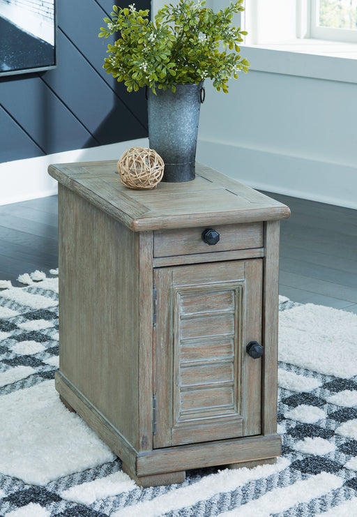 Moreshire Chairside End Table - T659-7 - Lara Furniture