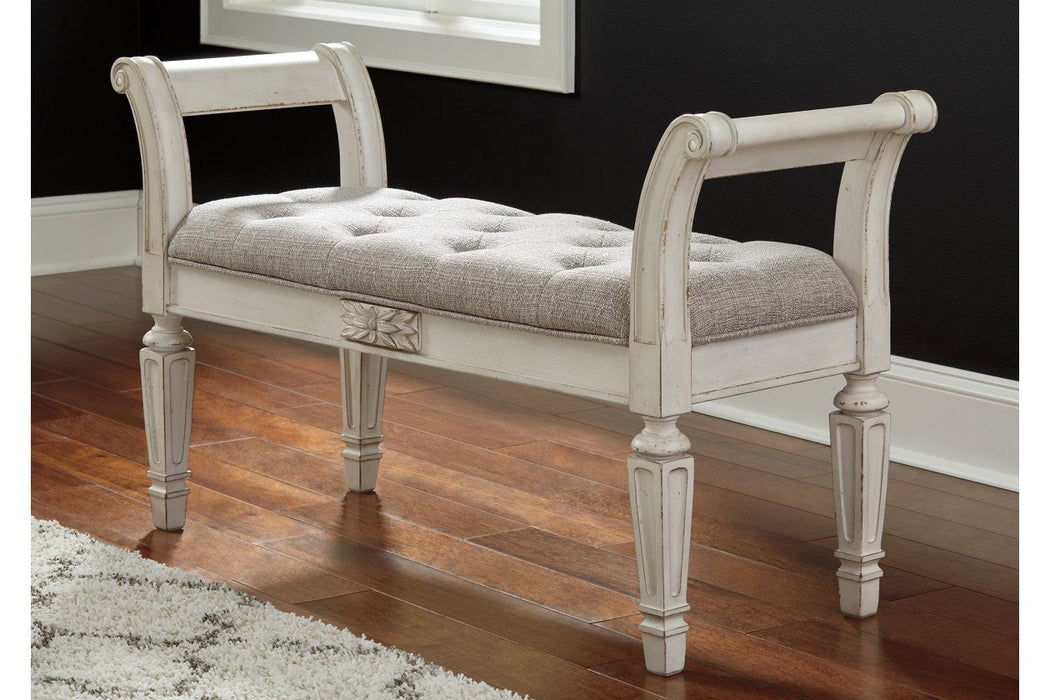 Realyn Antique White Accent Bench - A3000157 - Lara Furniture