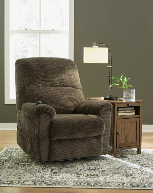 Shadowboxer Power Lift Recliner - 4710212