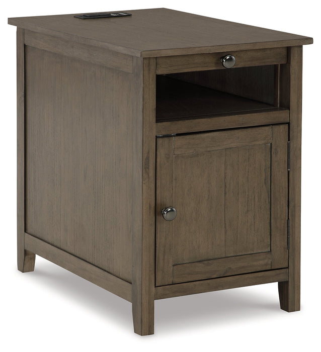 Treytown Chairside End Table - T300-217 - Lara Furniture