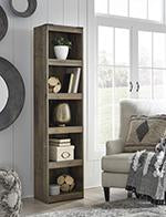 Trinell Brown Pier - EW0446-124 - Lara Furniture