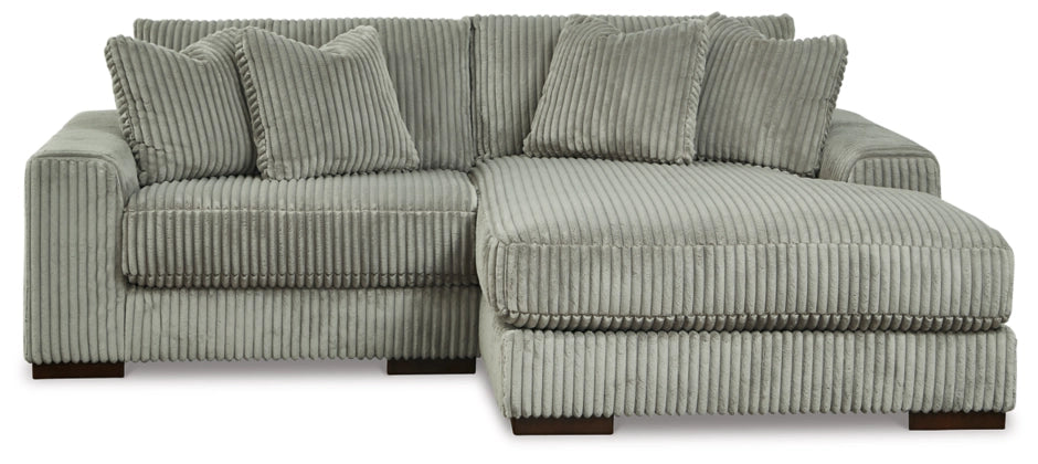 Lindyn Fog 2-Piece RAF Sectional with Chaise