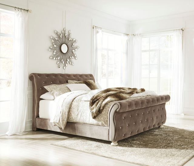 Cassimore King Upholstered Bed